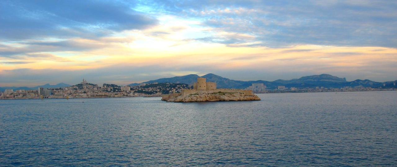 Les Pieds Dans L'Eau Sur L'Ile Du Frioul Daire Marsilya Dış mekan fotoğraf